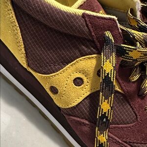 Saucony Women's Yellow Sneakers